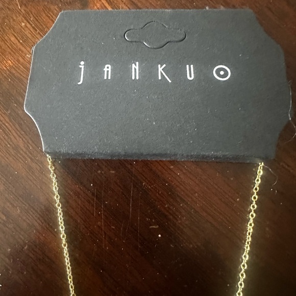 Gold Mother of Pearl Clover Necklace - Picture 2 of 4